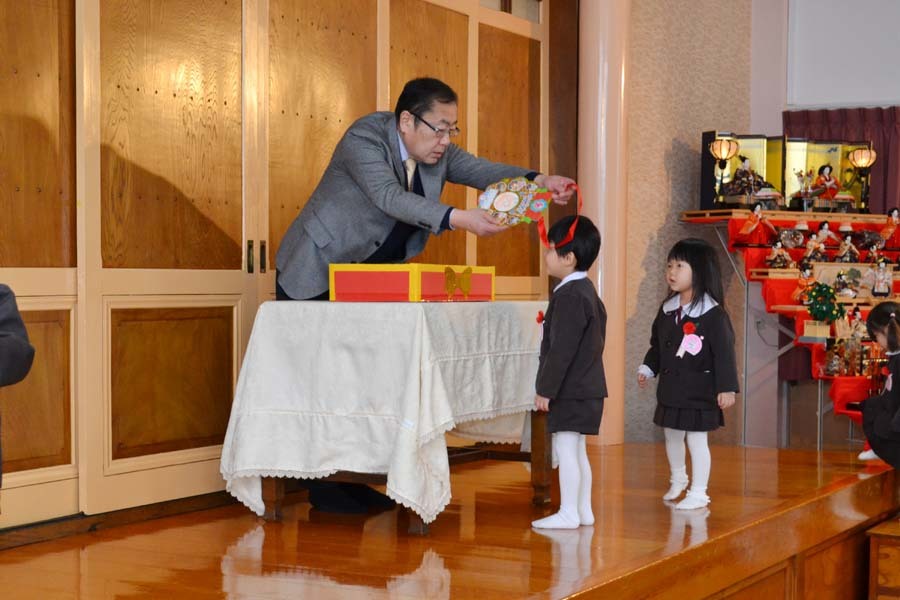 第一幼稚園の「お誕生会」_d0353789_15541948.jpg