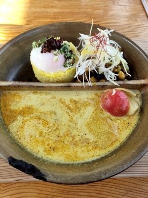 スリランカカレー「ひすず」_b0105661_22344953.jpg