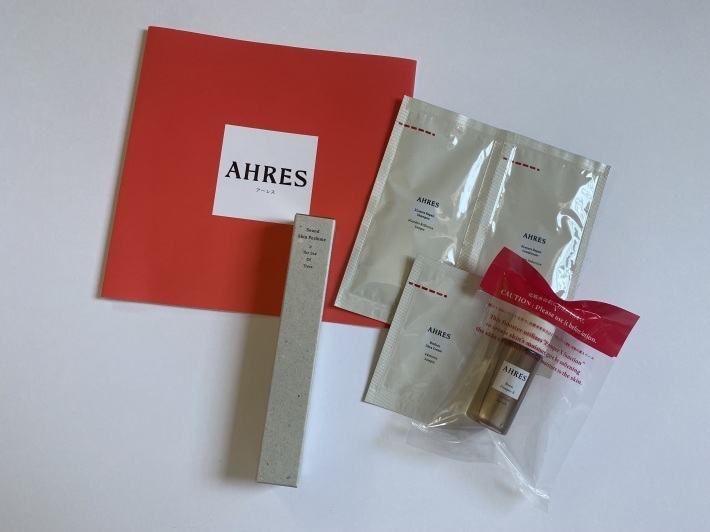 好きな香りの香水がいっぱい！日本発のブランド「AHRES」さん - くちびるにトウガラシ