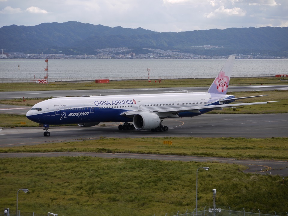 チャイナエアライン（CI） Boeing 777-309ER【関西空港】