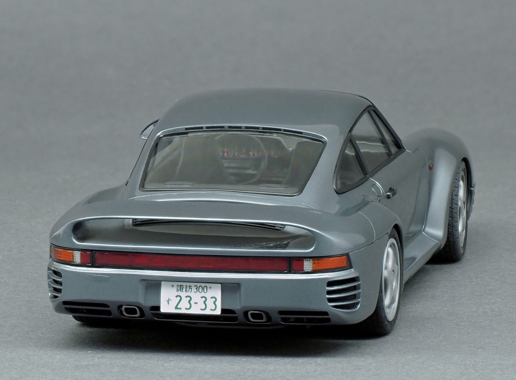 タミヤ 1/24 ポルシェ959 完成品 : DNF