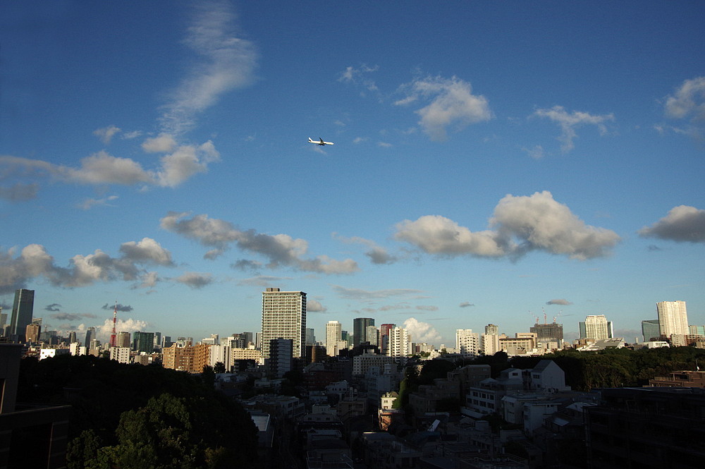 ２０２４．９．9　東京・恵比寿　九月の空　　　２０２４．９．２０ （記）_a0181059_17012525.jpg