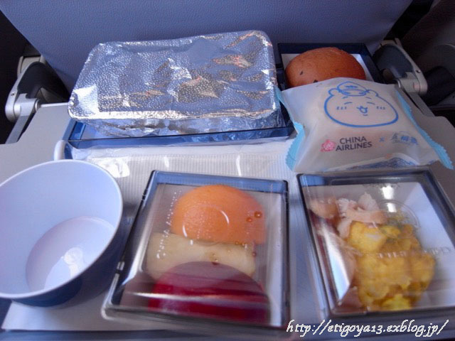 CHINA AIRLINES復路機内食_d0170682_16195059.jpg