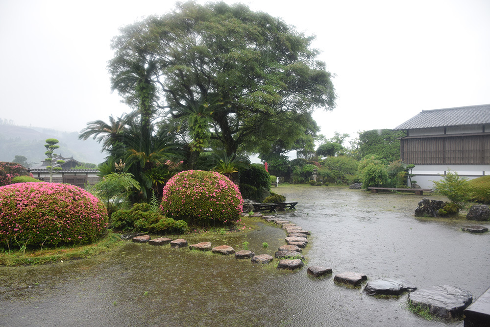 雨の飫肥城を歩く。　その４　＜豫章館・小村寿太郎記念館＞_e0158128_17472776.jpg