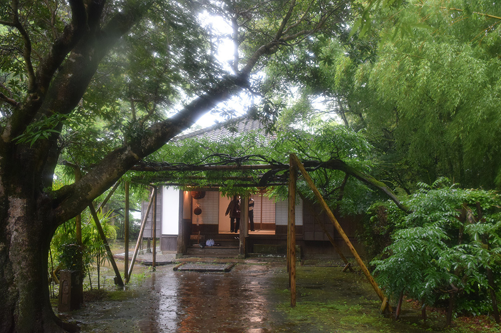 雨の飫肥城を歩く。　その４　＜豫章館・小村寿太郎記念館＞_e0158128_17494994.jpg